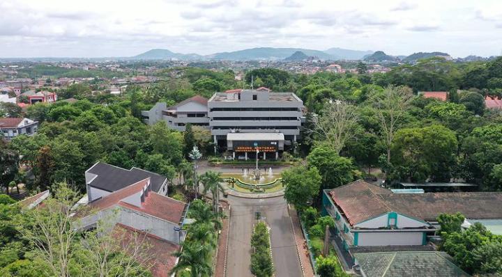 Bandarlampung Zona Merah, Unila Tutup Pintu Masuk Sementara